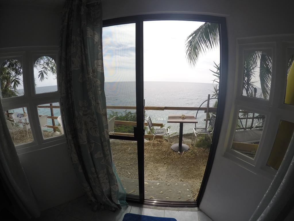 La Bella Beach House Boljoon Экстерьер фото